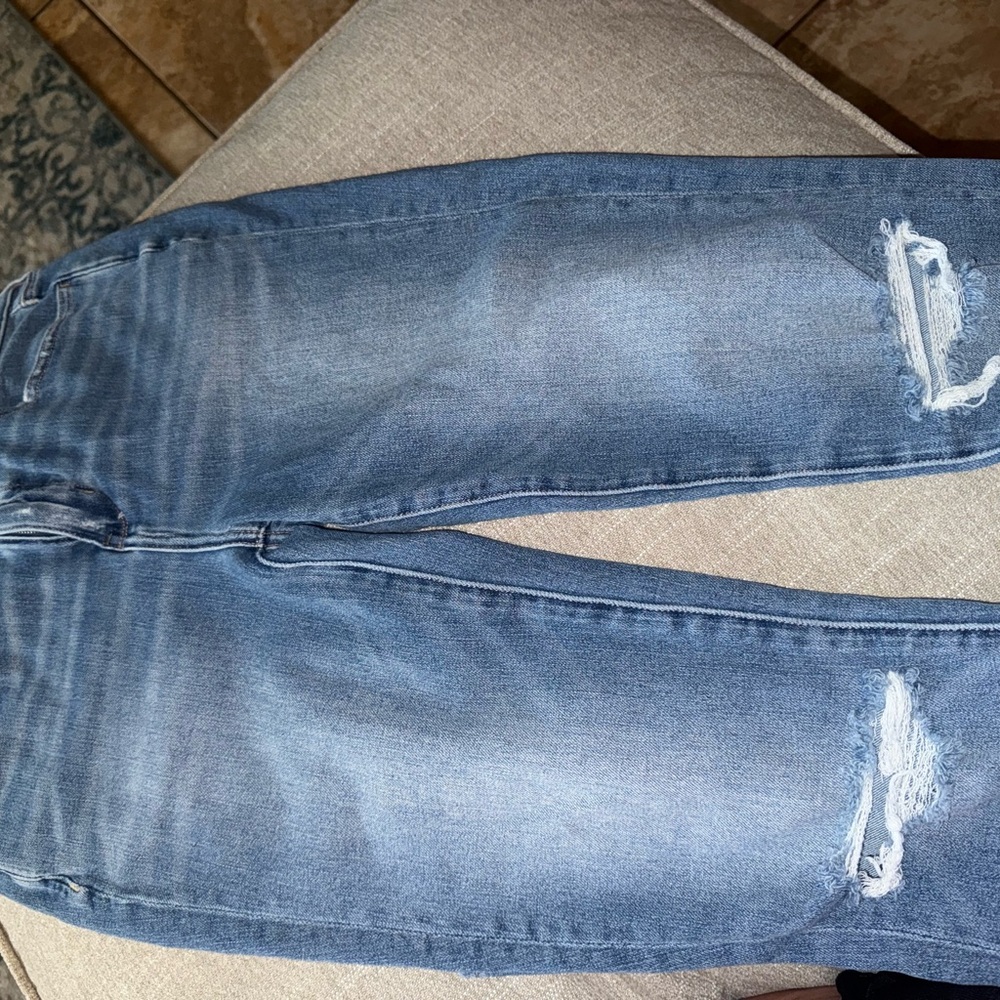 American Eagle Outfitters High Rise Ripped Blue Jeans